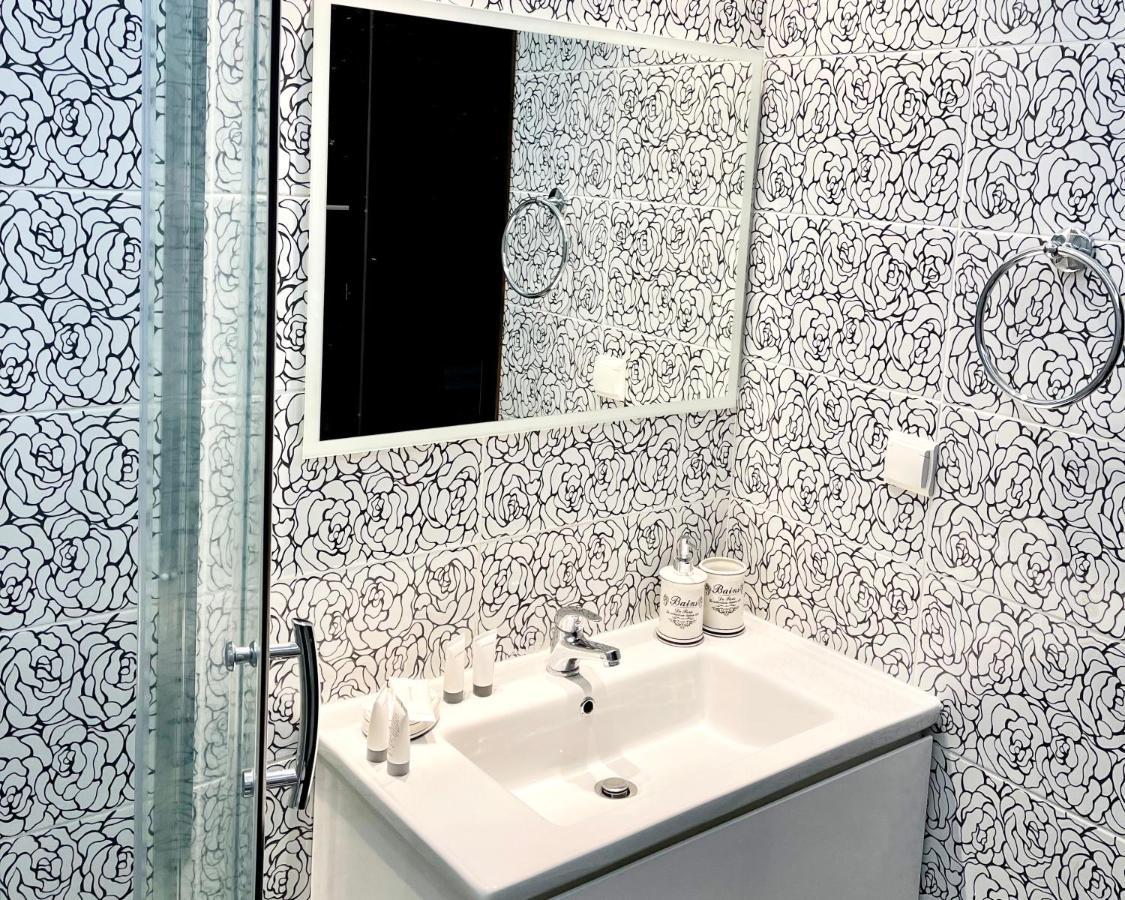 White House Kokas Luxury Apartments Kremasti  Bagian luar foto